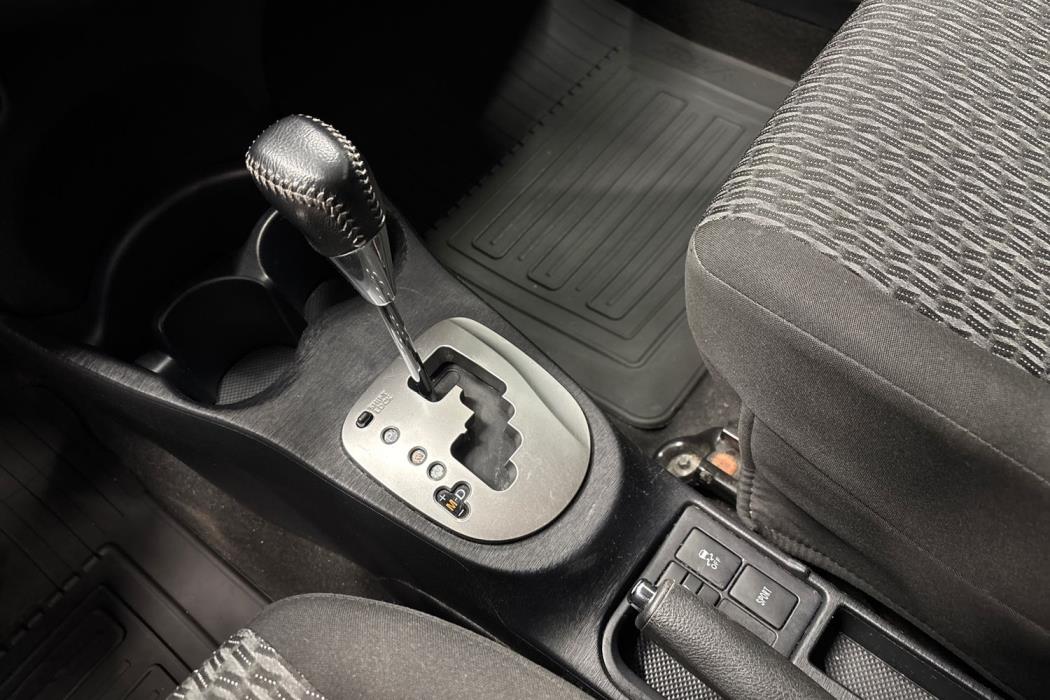 TOYOTA YARIS 2014