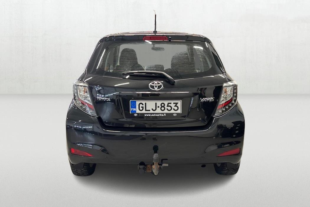 TOYOTA YARIS 2014
