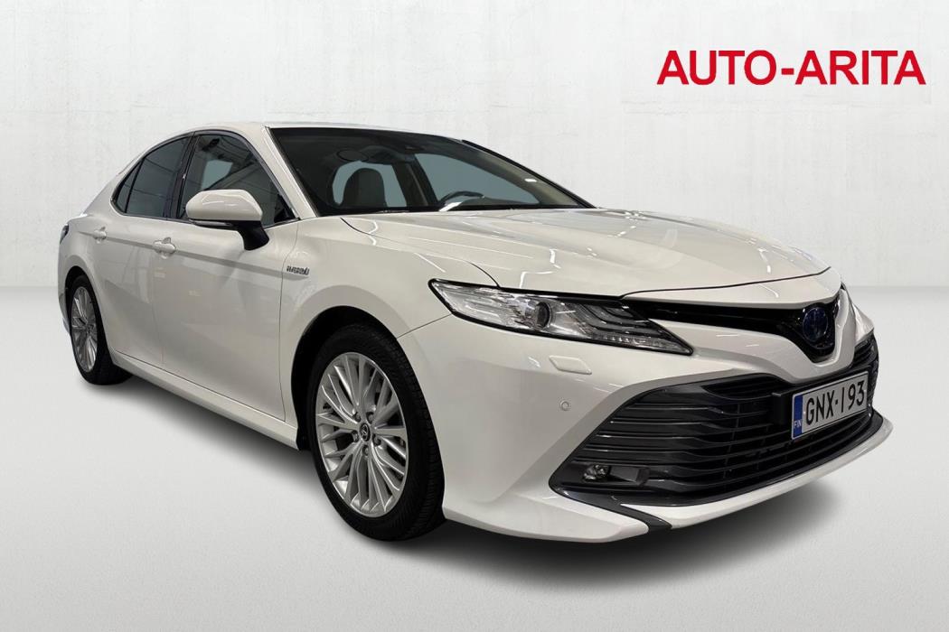 Toyota Camry 2019