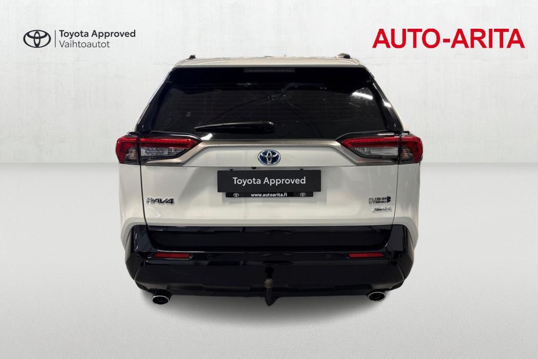 TOYOTA RAV4 Plug-in 2021