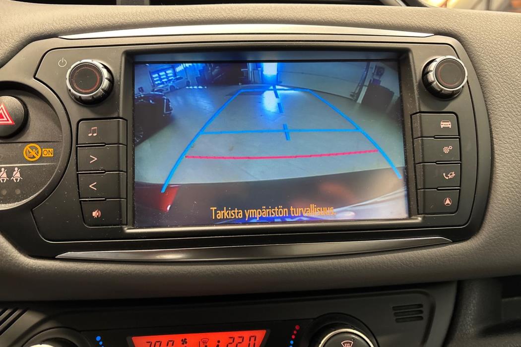 Toyota Yaris 2015