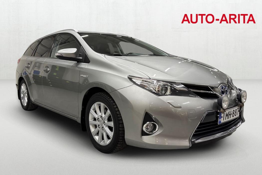 Toyota Auris 2015