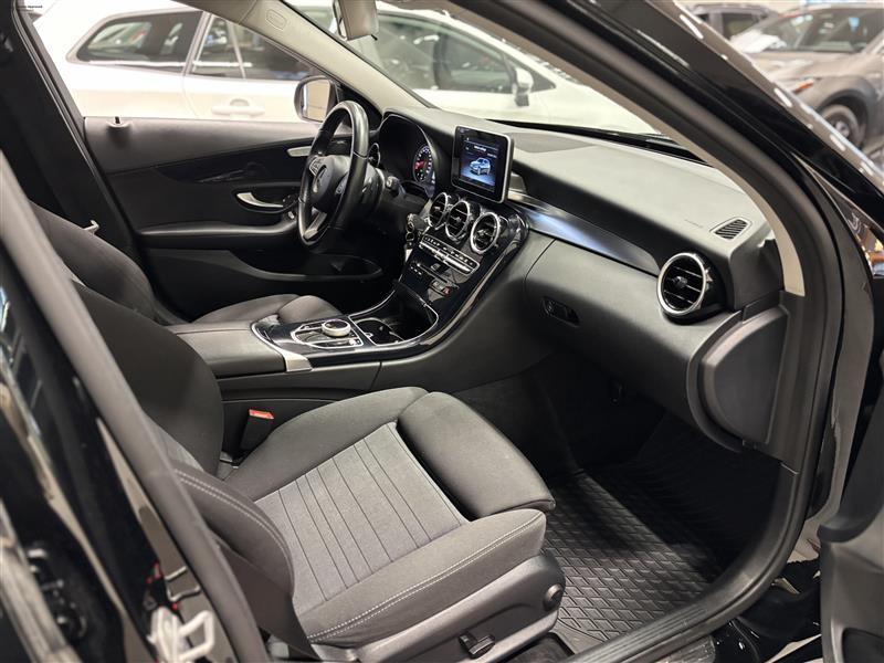 MERCEDES-BENZ C 2016