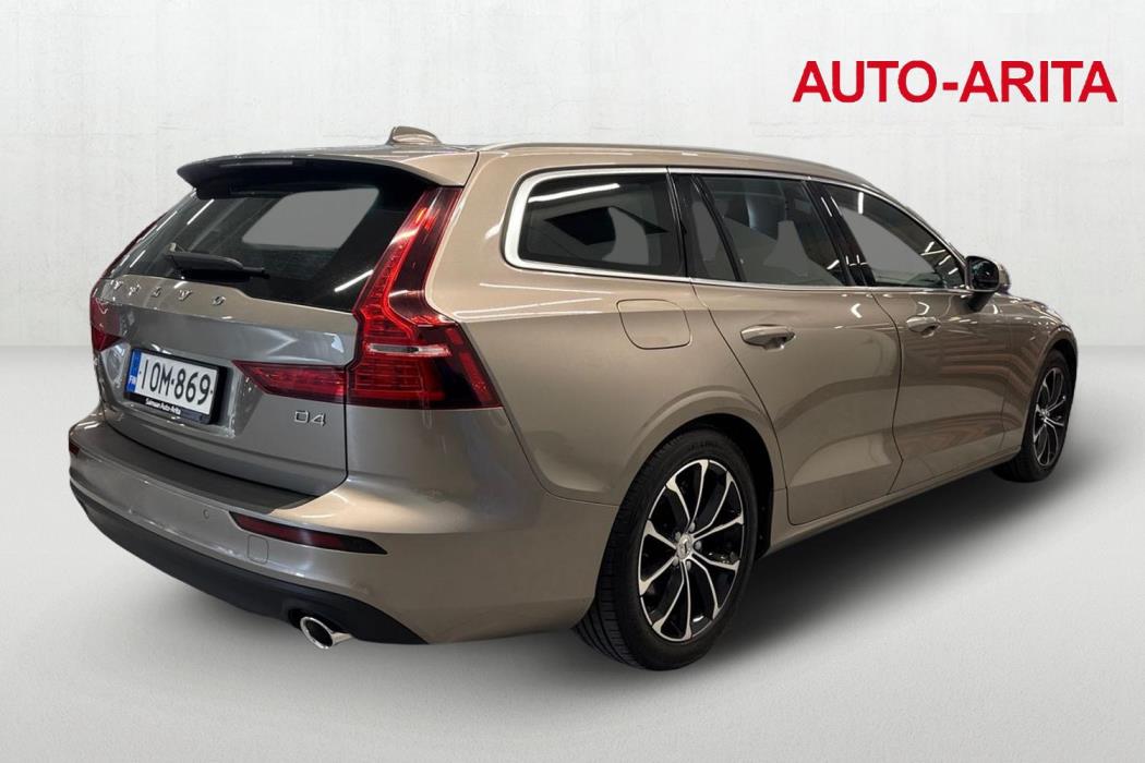 VOLVO V60 2019