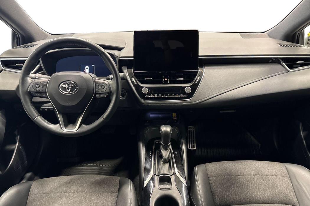 TOYOTA Corolla 2024