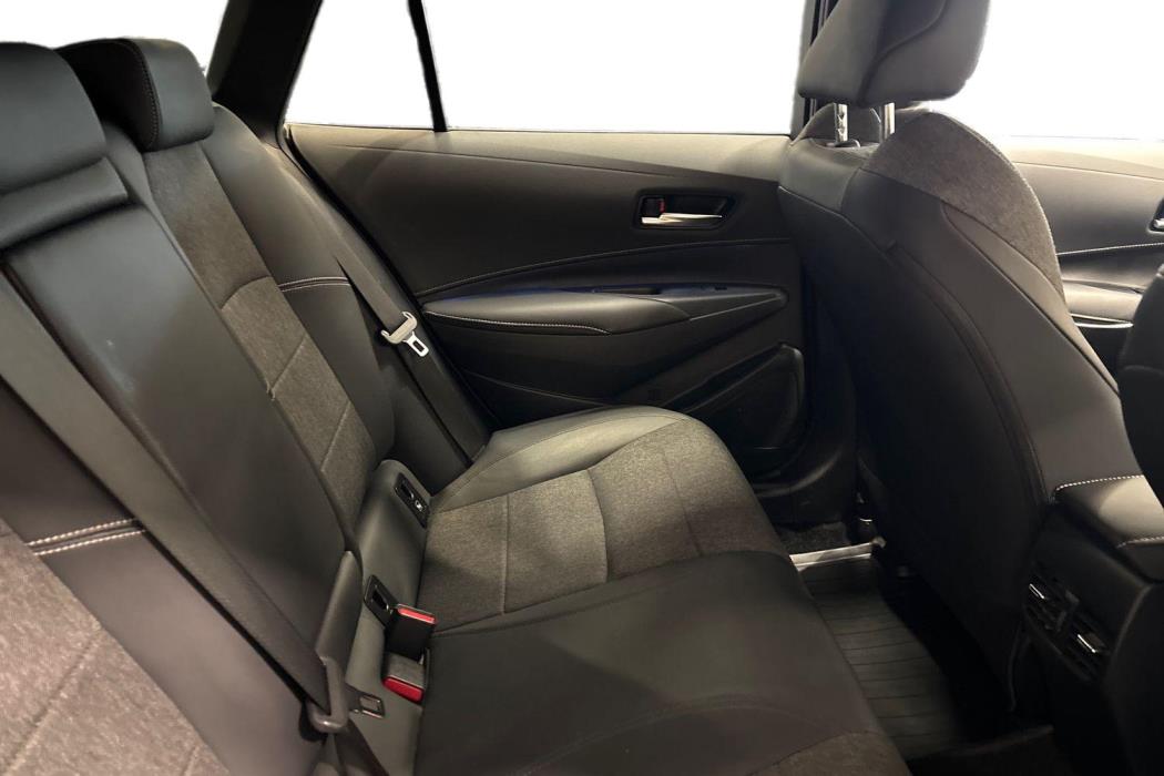 TOYOTA Corolla 2024
