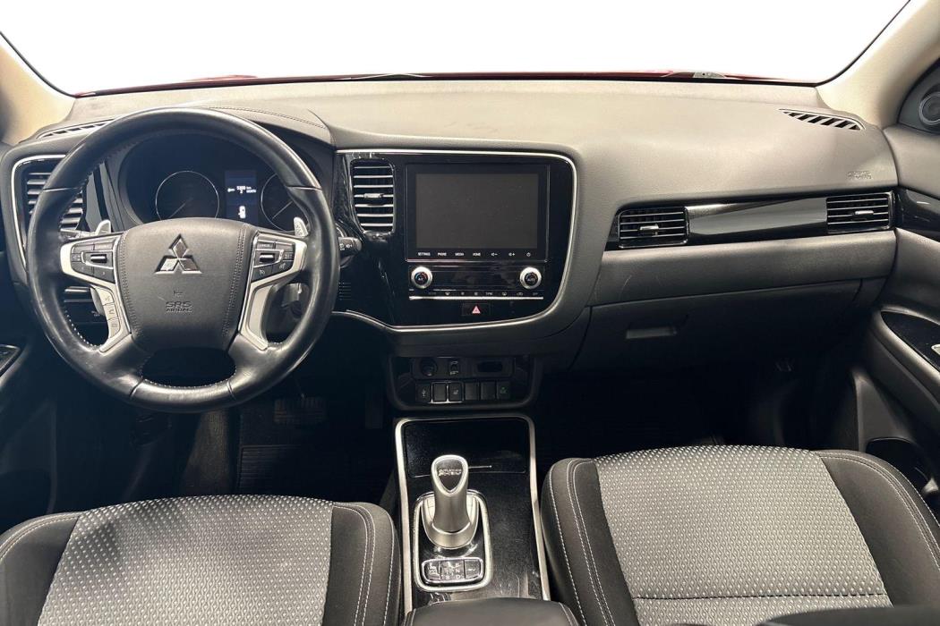 MITSUBISHI Outlander PHEV 2020