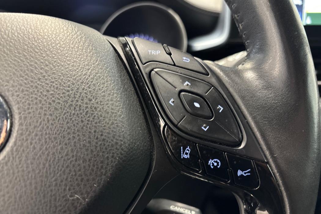 TOYOTA C-HR 2020