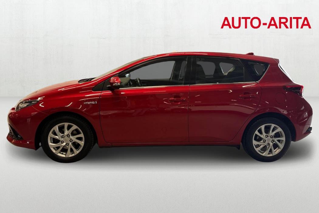 Toyota Auris 2016