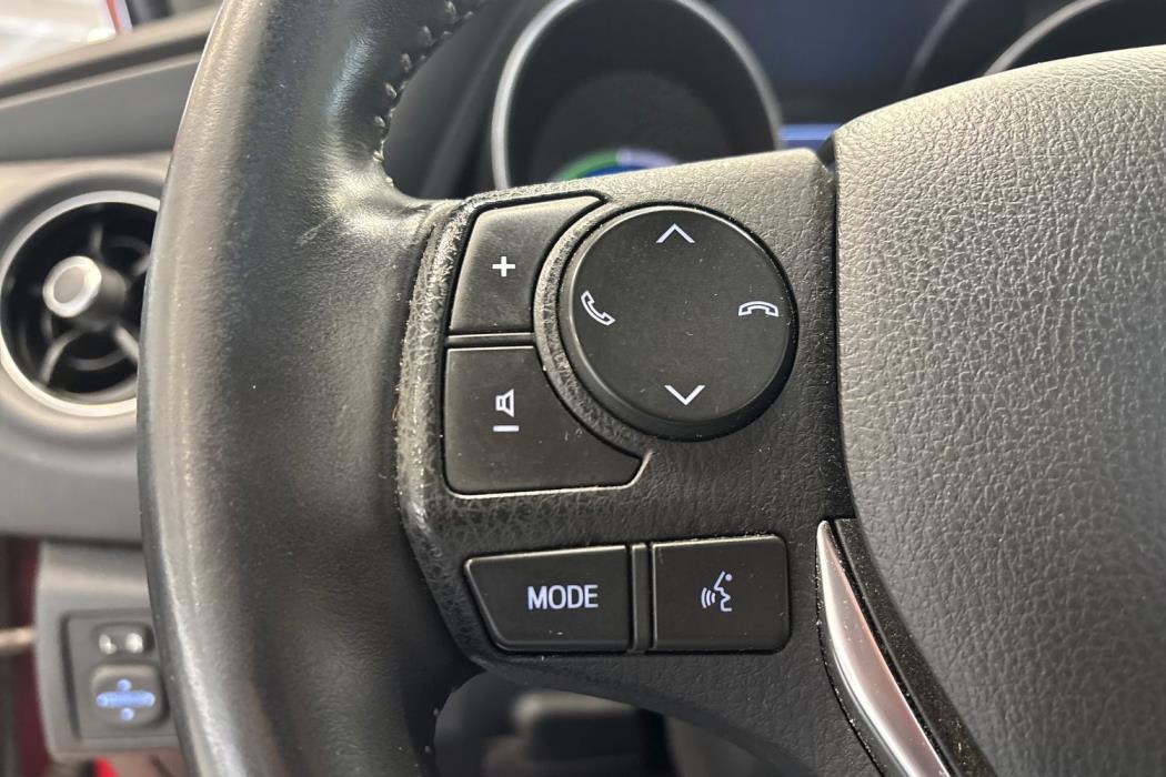 Toyota Auris 2016