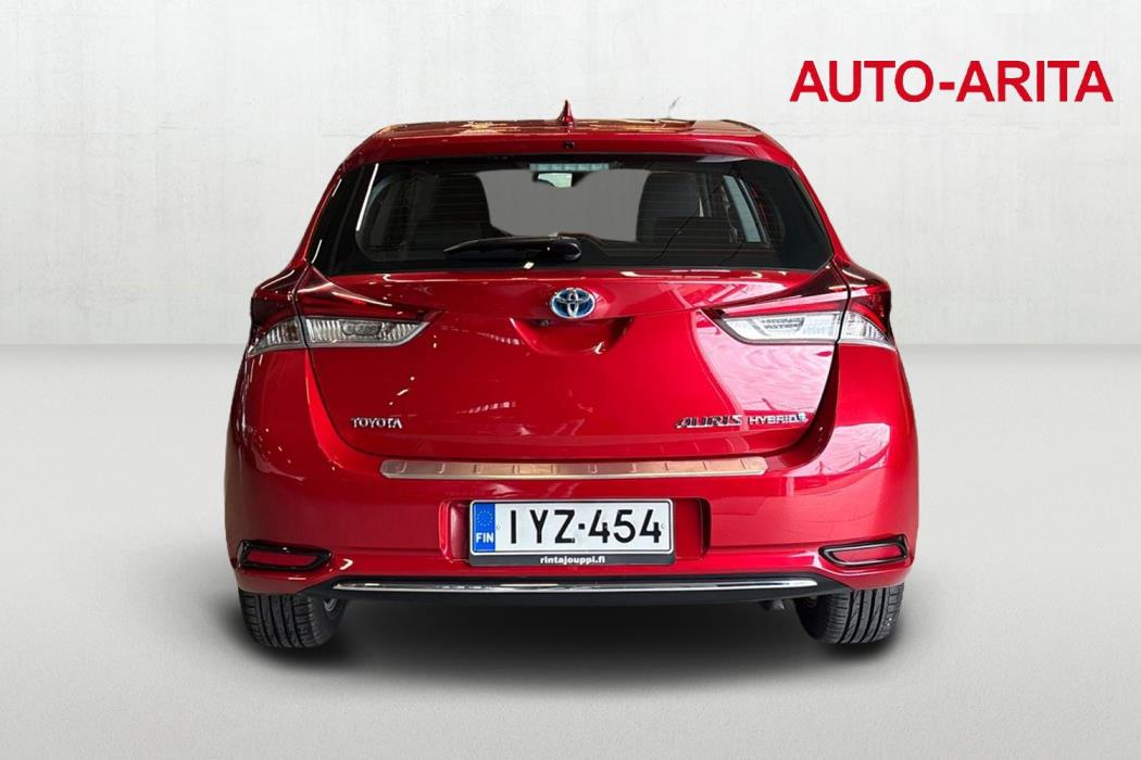 Toyota Auris 2016