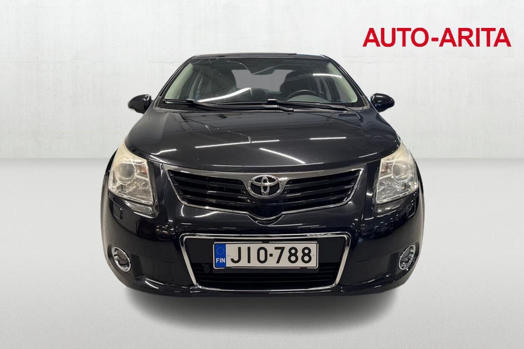 TOYOTA AVENSIS 2011