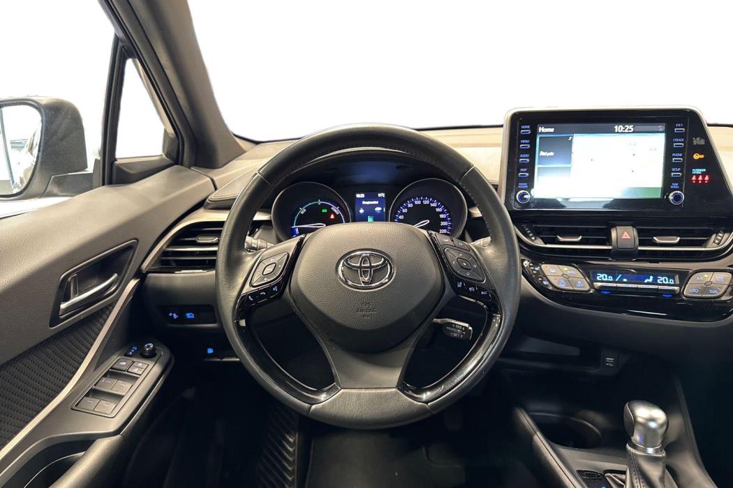 Toyota C-HR 2023