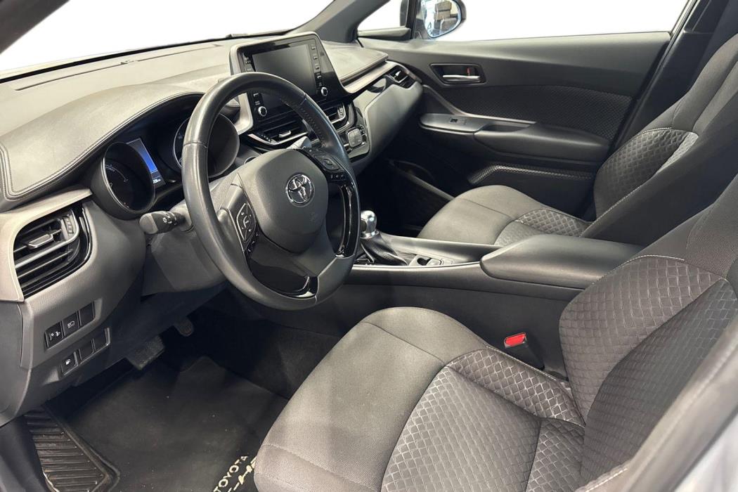 Toyota C-HR 2023