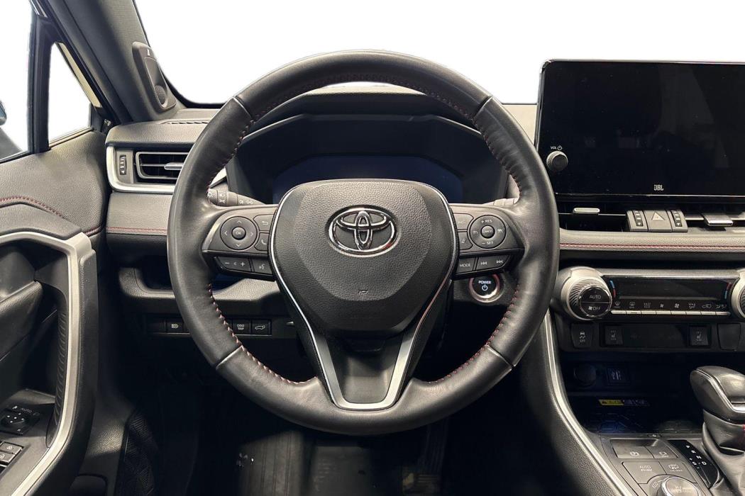 Toyota RAV4 Plug-in 2024