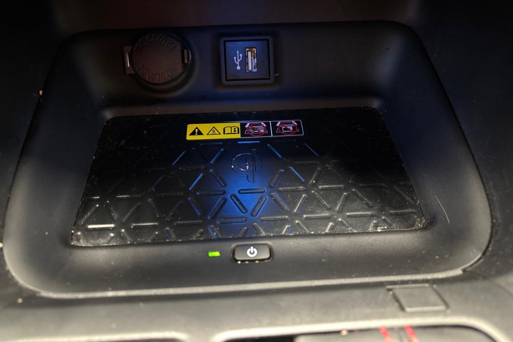 Toyota RAV4 Plug-in 2024