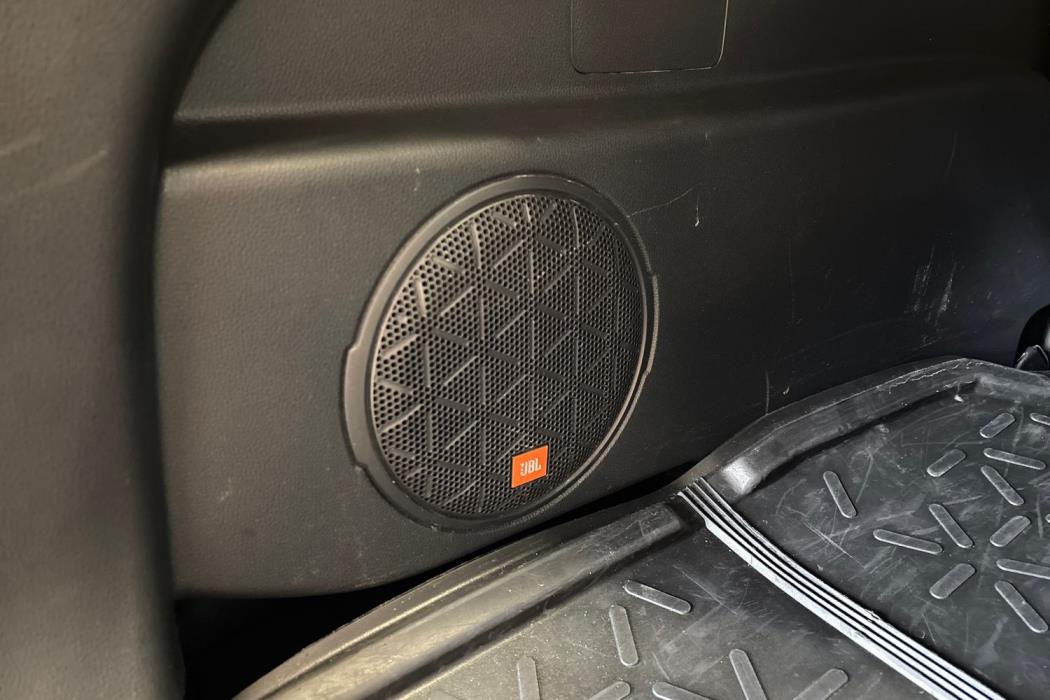 Toyota RAV4 Plug-in 2024