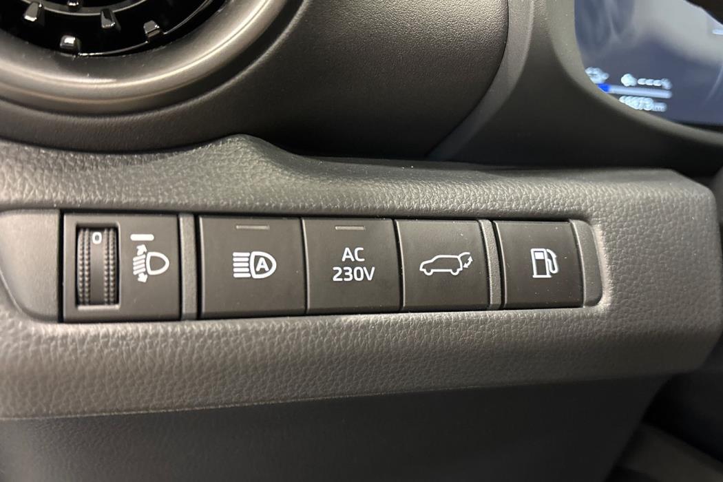 TOYOTA C-HR 2025