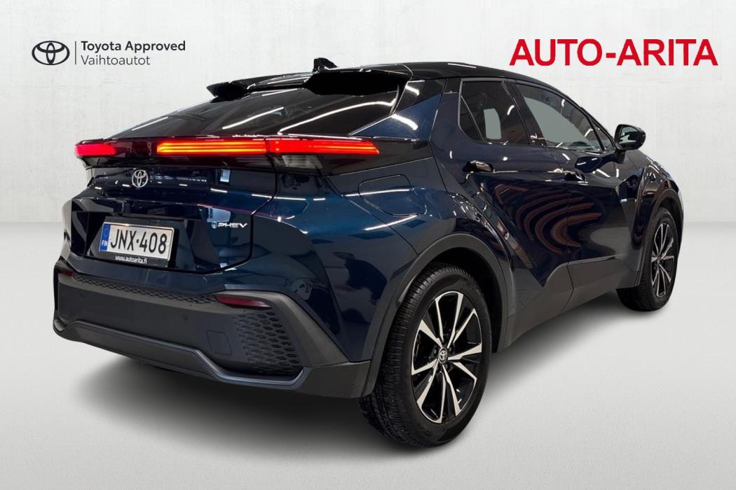 TOYOTA C-HR 2025