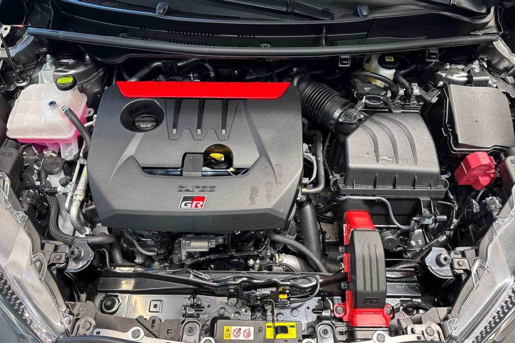 Toyota GR YARIS 2025