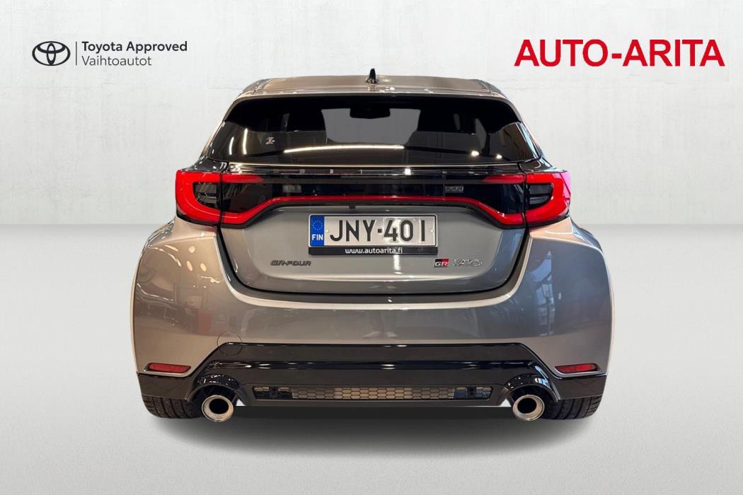 Toyota GR YARIS 2025