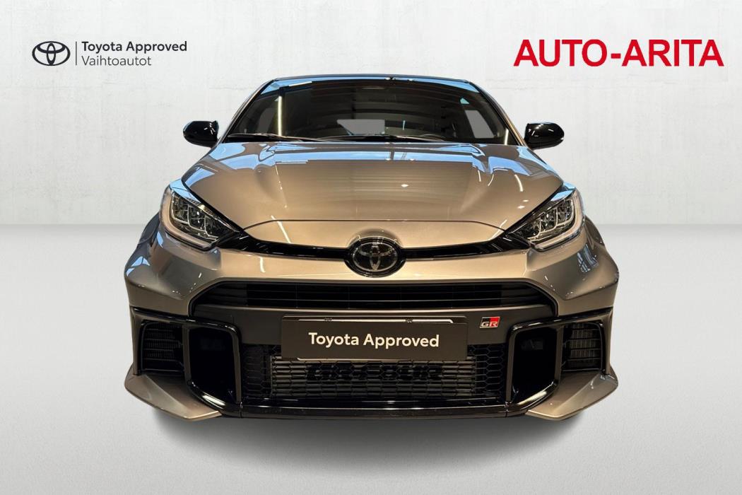 Toyota GR YARIS 2025
