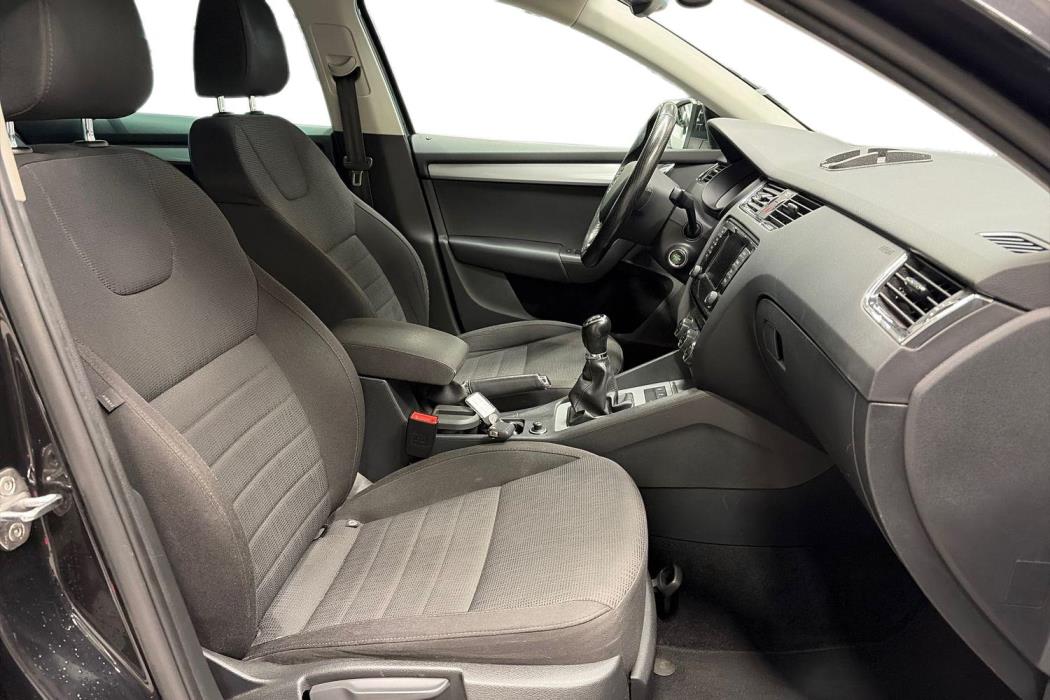 SKODA OCTAVIA 2014