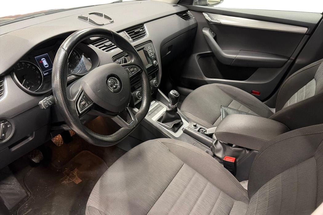 SKODA OCTAVIA 2014