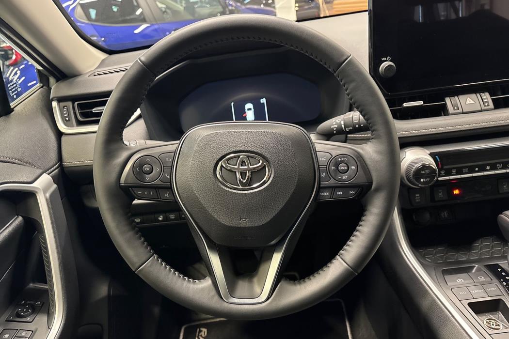 Toyota RAV4 2025