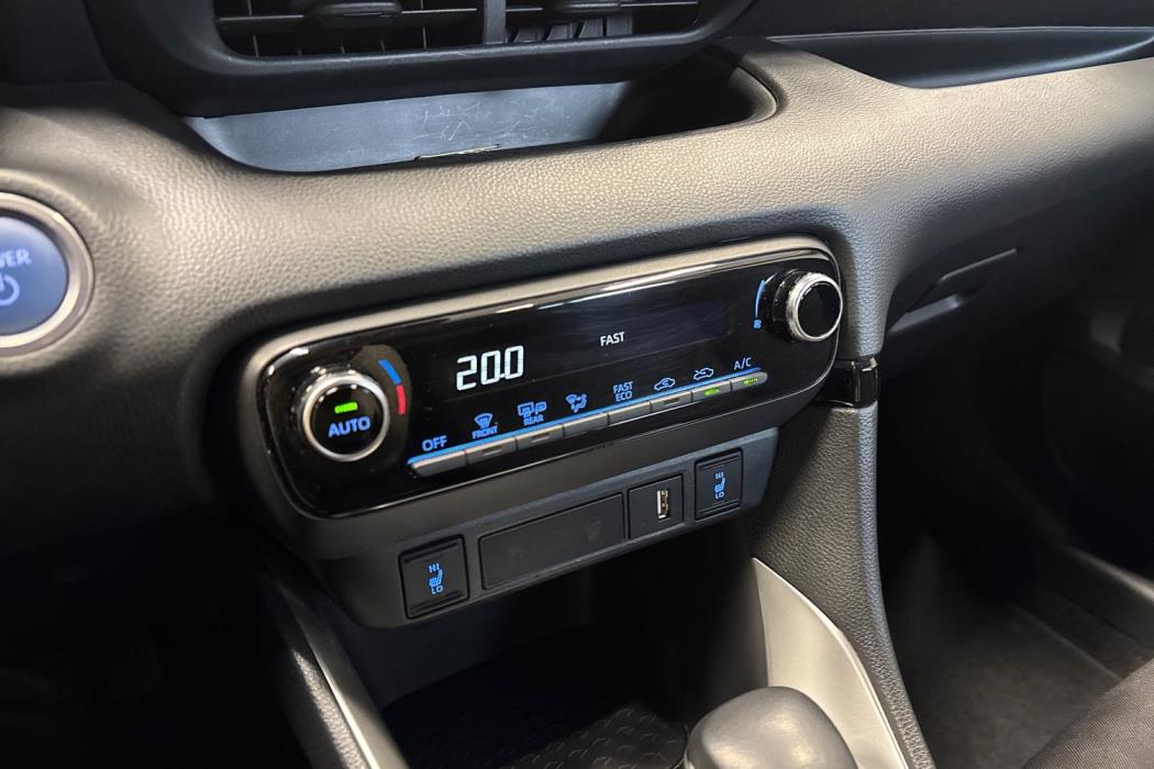 Toyota Yaris 2021