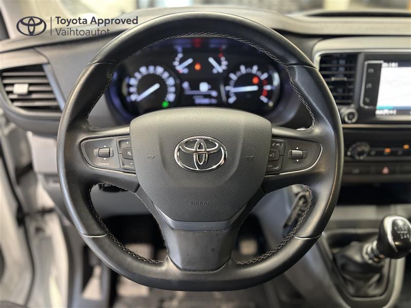Toyota Proace 2022