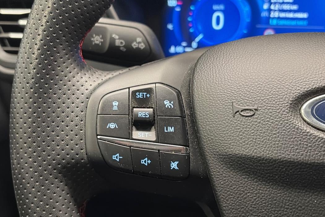 Ford Kuga 2023
