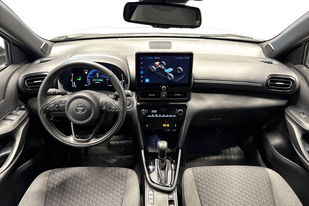 TOYOTA Yaris Cross 2025