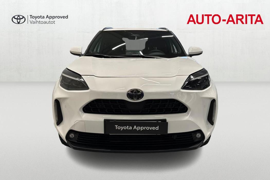 TOYOTA Yaris Cross 2025