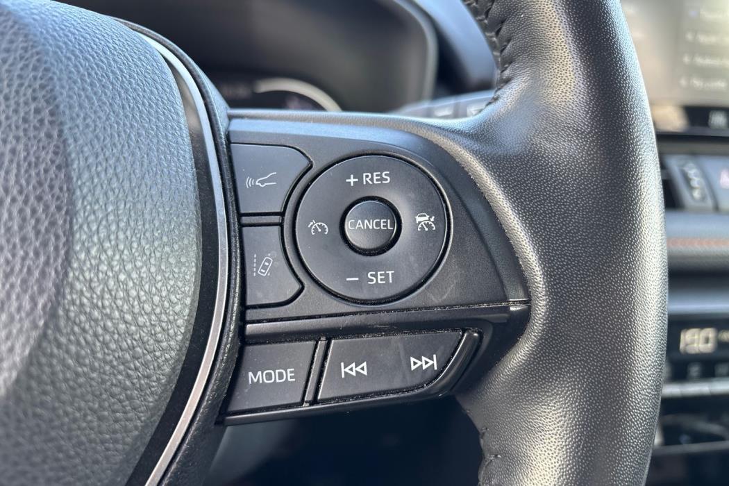 TOYOTA RAV4 2022