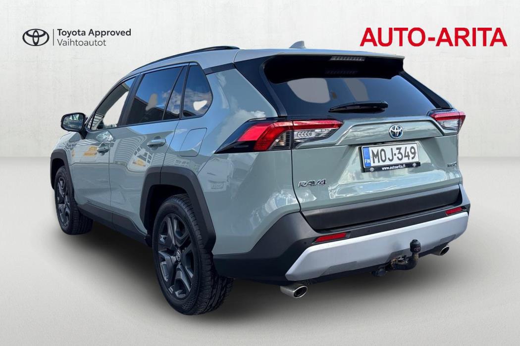 TOYOTA RAV4 2022