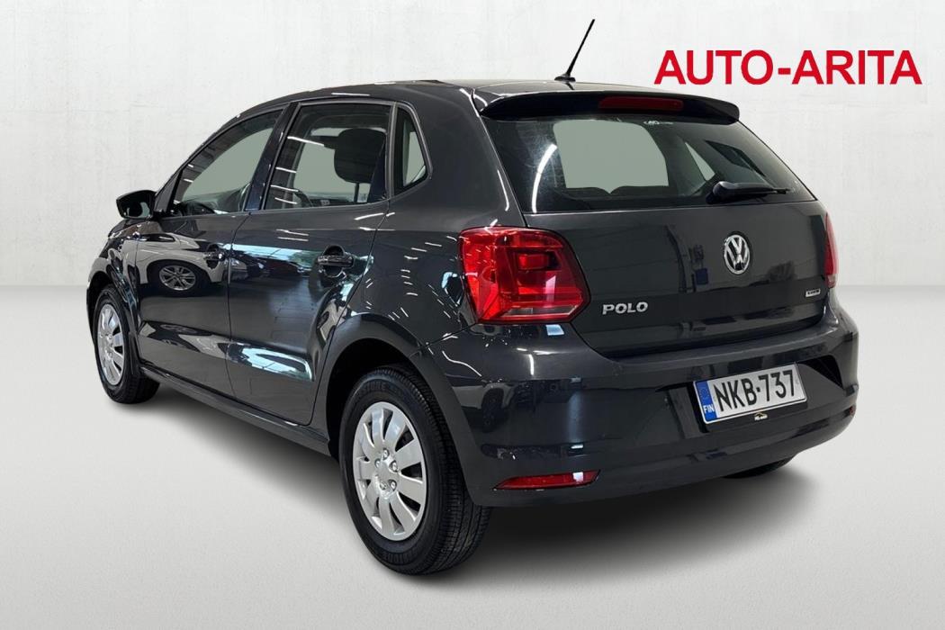 VOLKSWAGEN POLO 2016