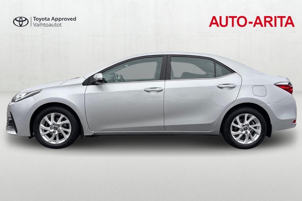TOYOTA COROLLA 2018