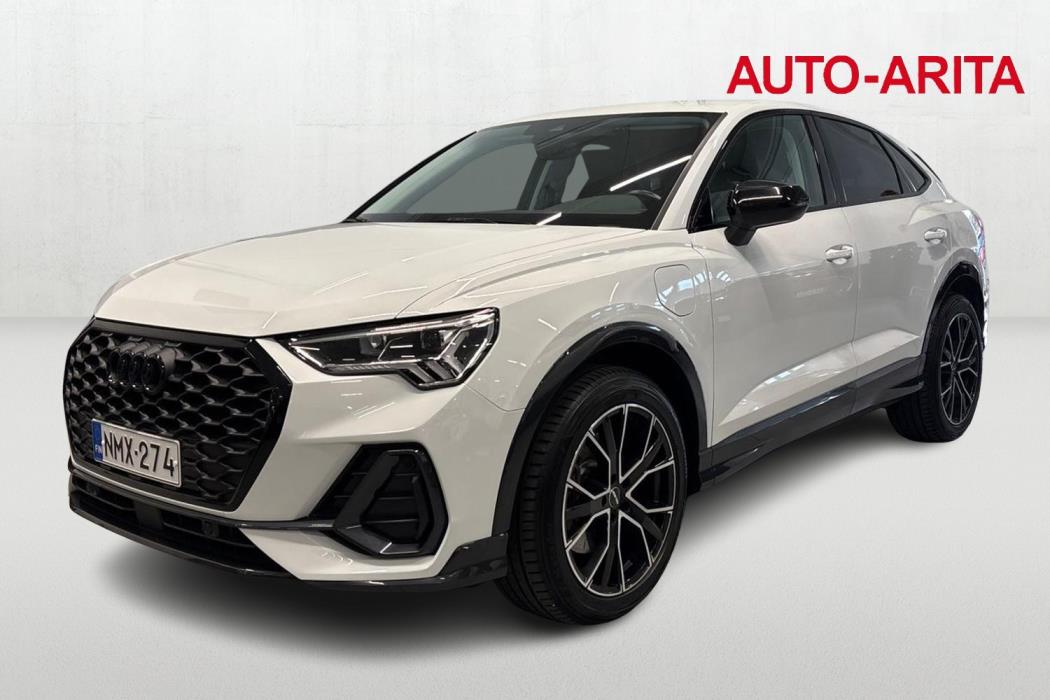 AUDI Q3 2023
