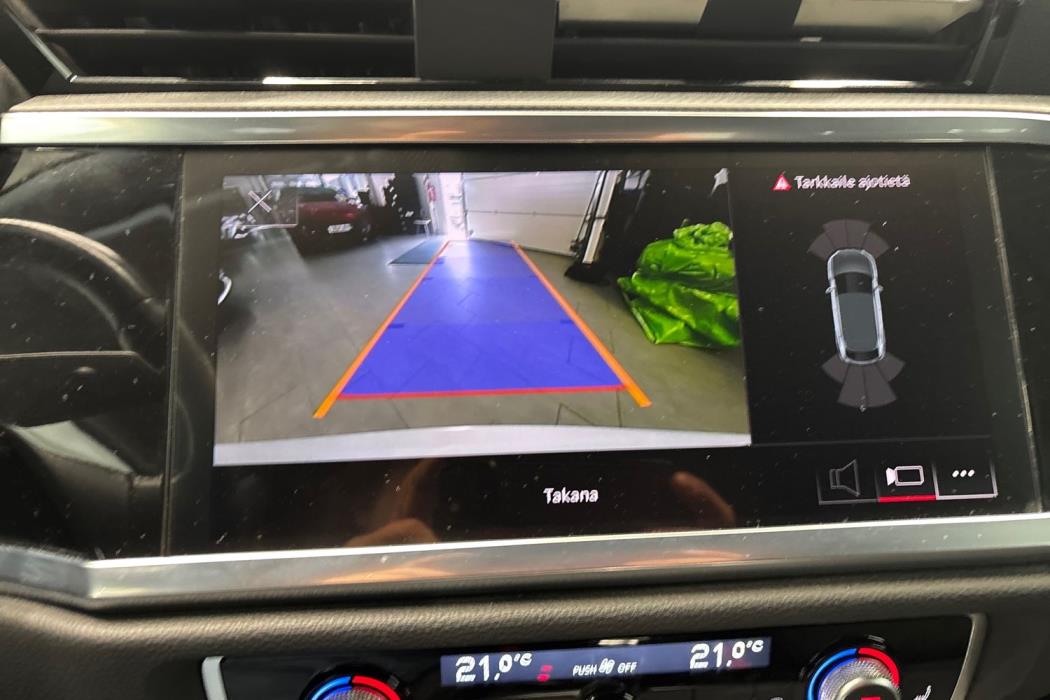 AUDI Q3 2023