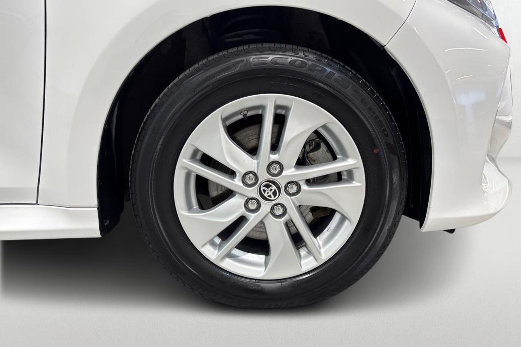 TOYOTA YARIS 2023