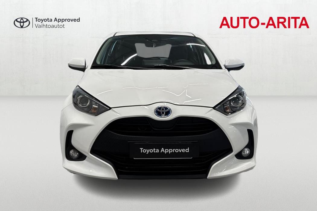 TOYOTA YARIS 2023