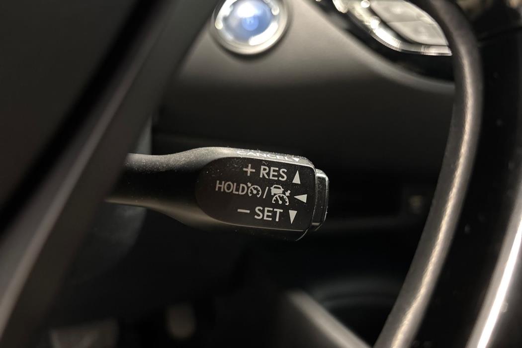 TOYOTA C-HR 2024