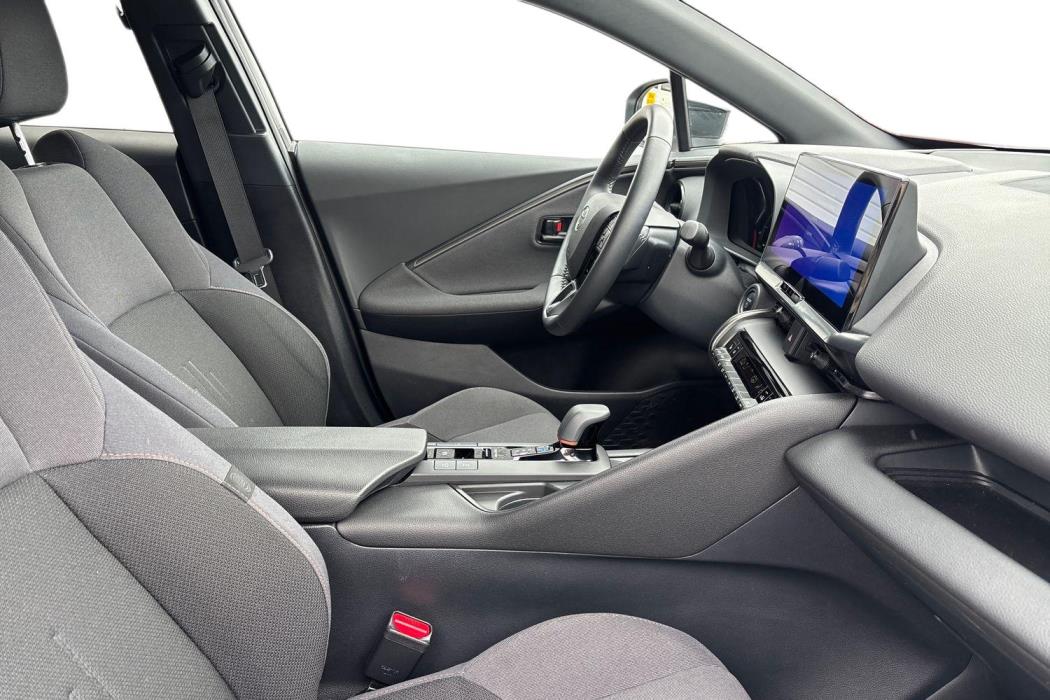 TOYOTA C-HR 2025