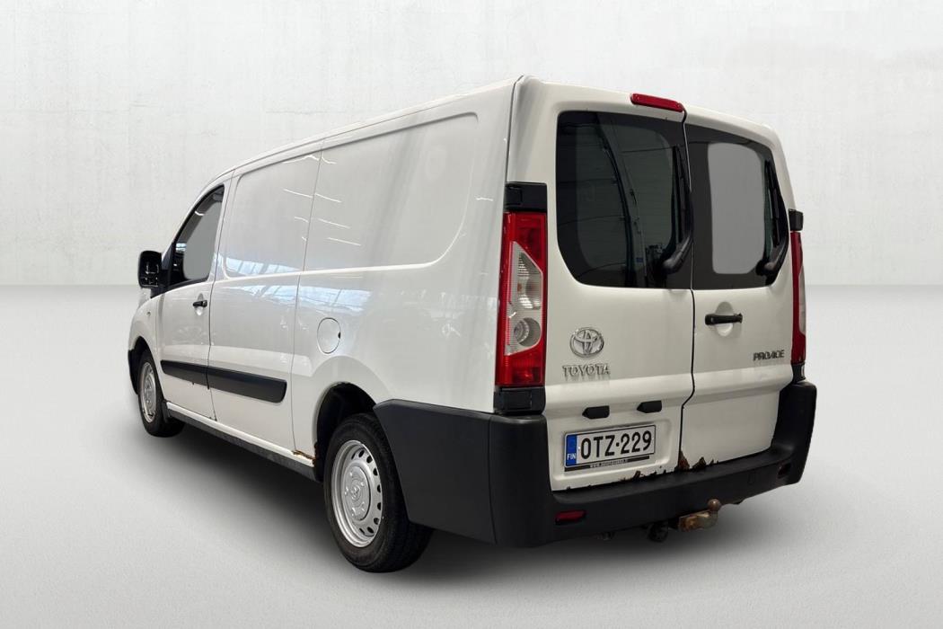 Toyota Proace 2013