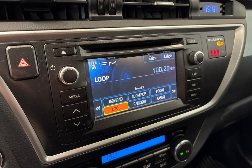 TOYOTA AURIS 2014