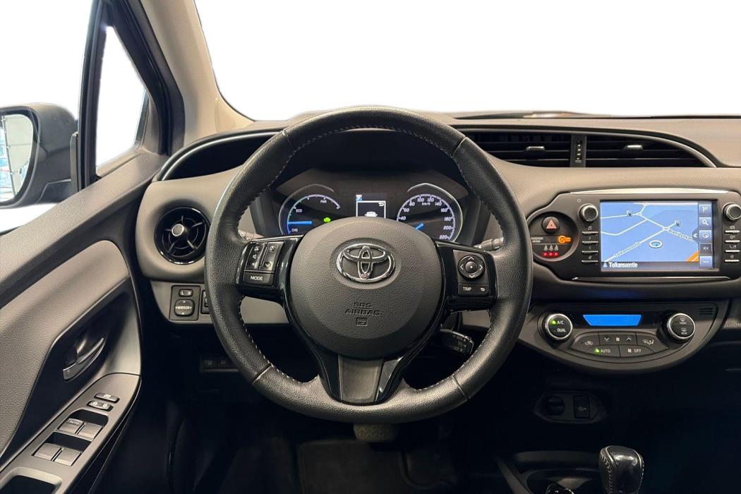 TOYOTA YARIS 2019