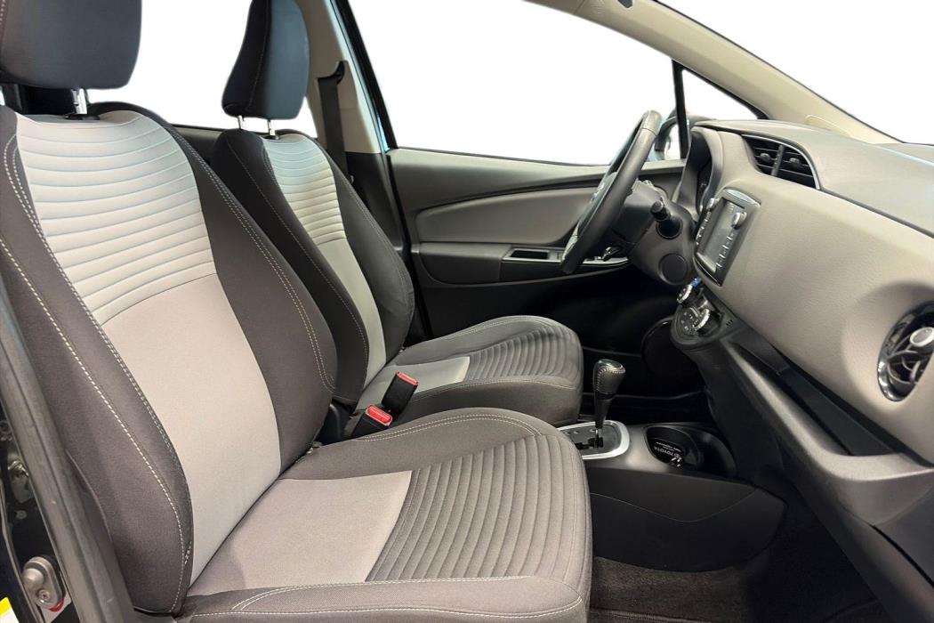 TOYOTA YARIS 2019