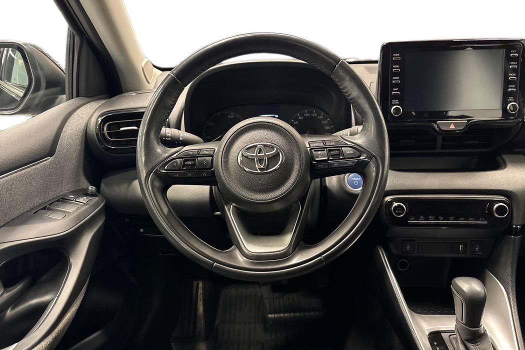 TOYOTA YARIS 2021