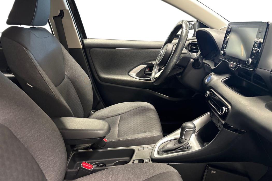 TOYOTA YARIS 2021